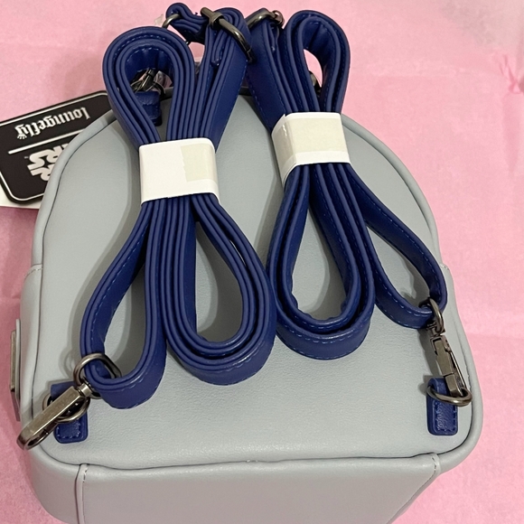 🎯 Loungefly Star Wars Hoth Convertible Mini Backpack - Picture 12 of 13